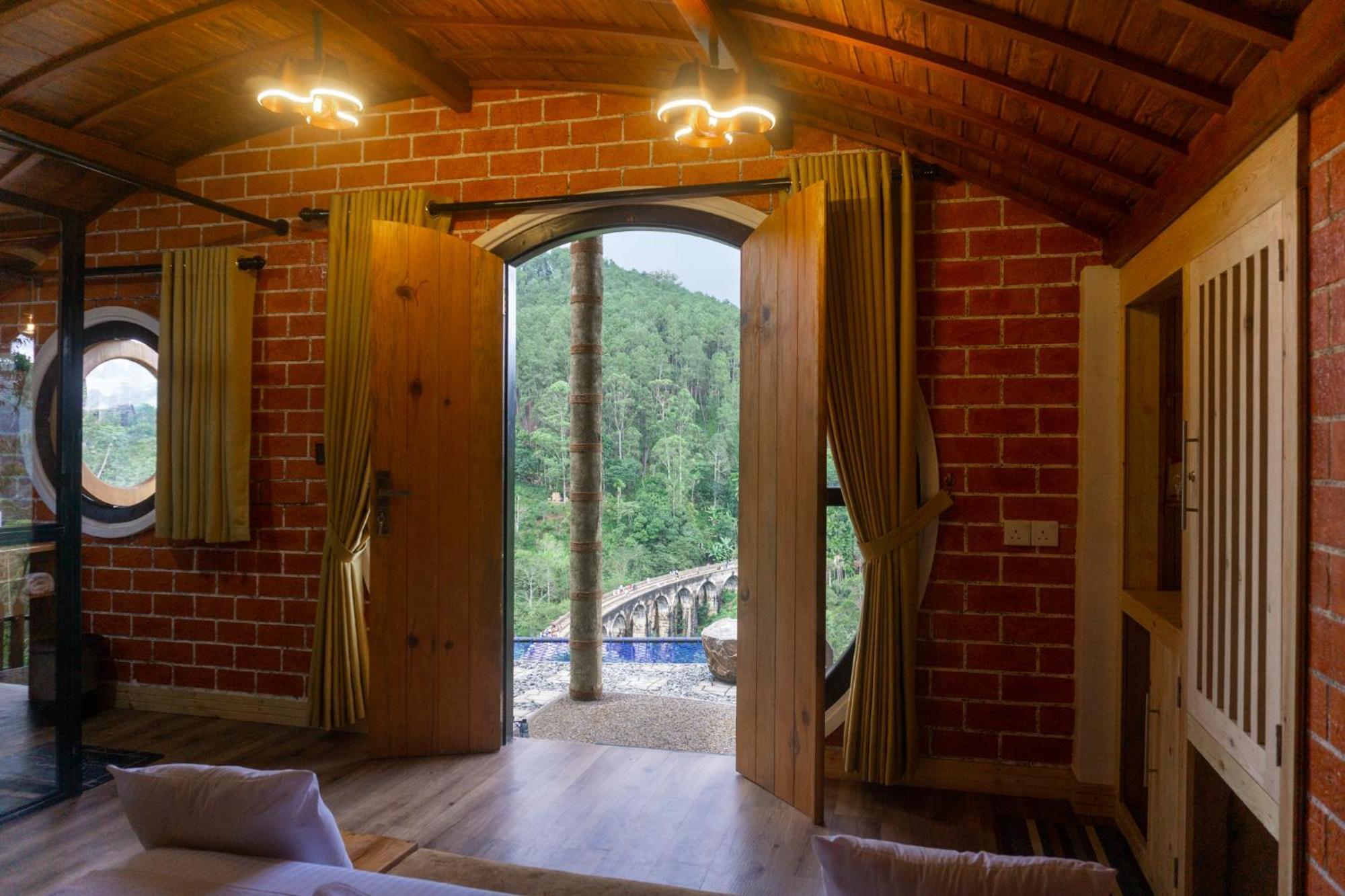 Bed and Breakfast Hobbit Hole Hideaway Элла Экстерьер фото